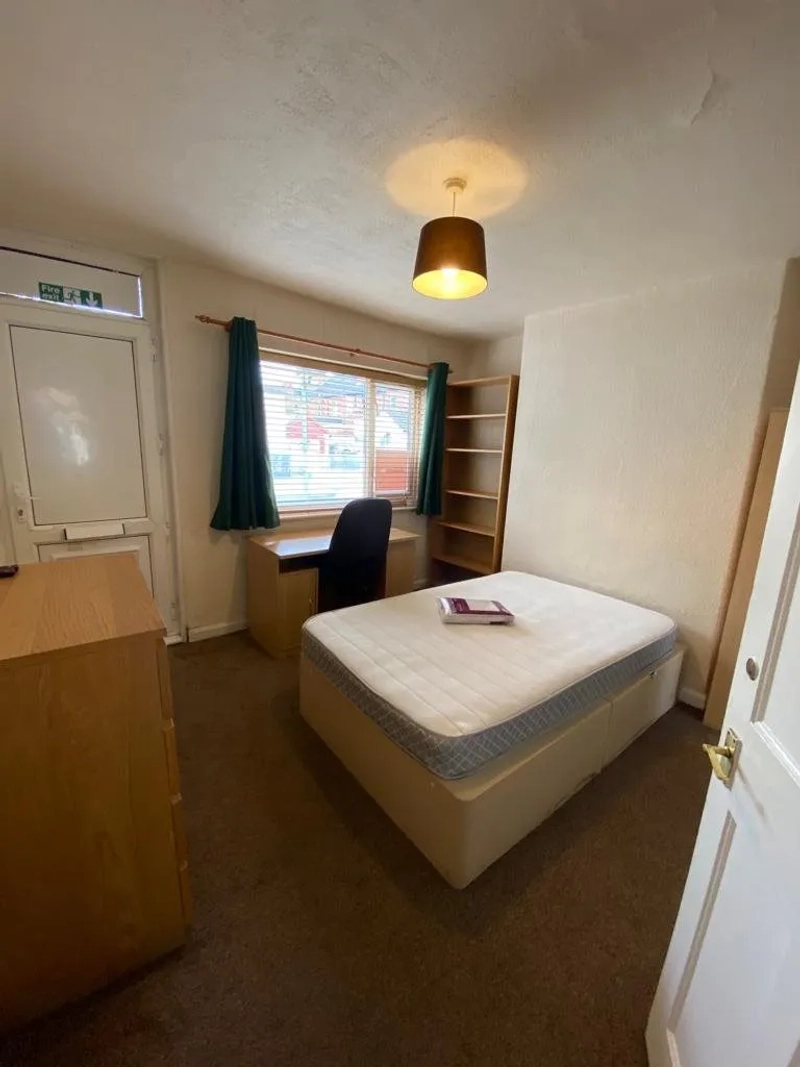 Moor Street, LN1 1PR - 4 Bed - Thumbnail 5